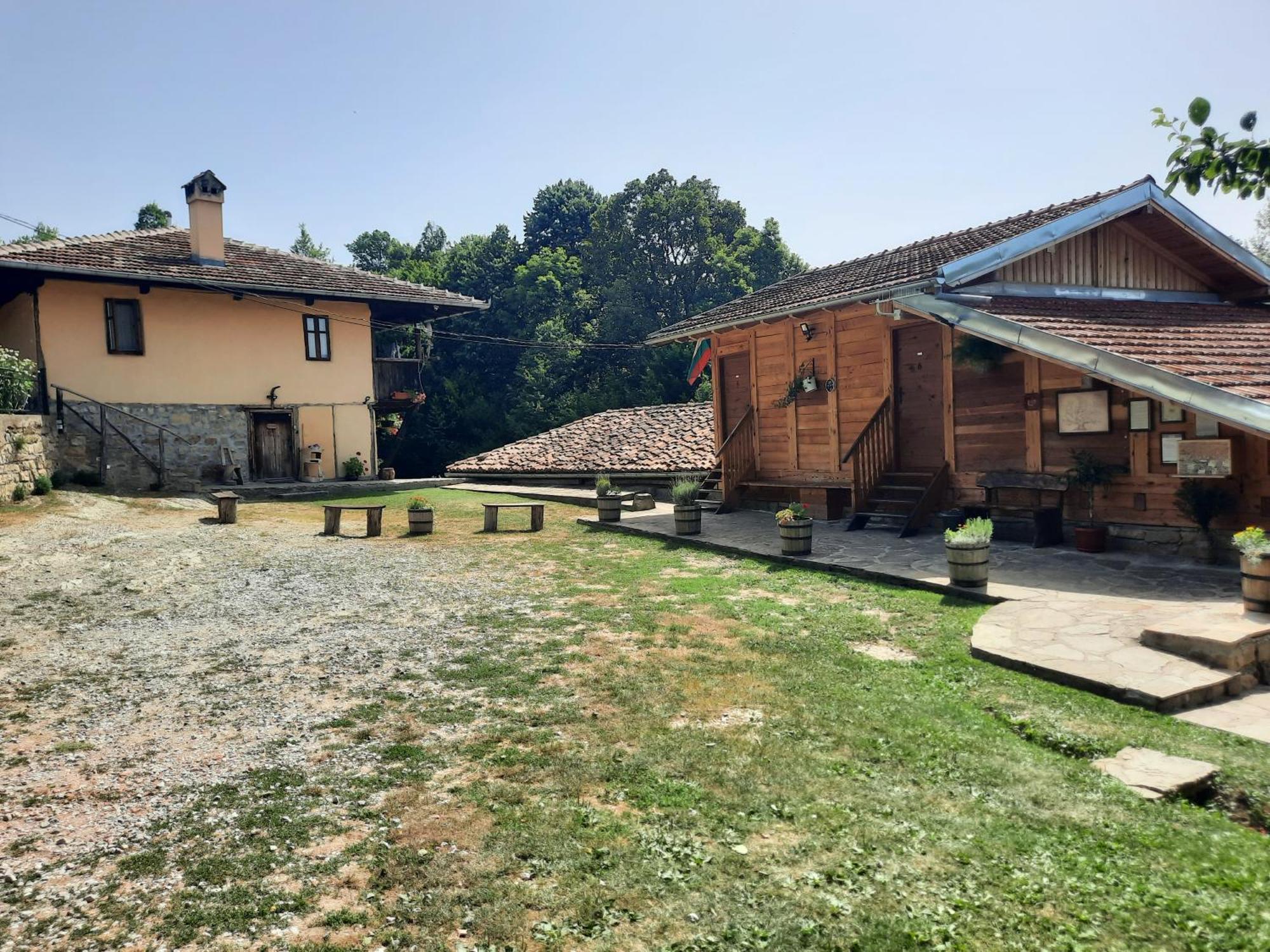 Guest House Kandaferi 2 埃伦娜 外观 照片